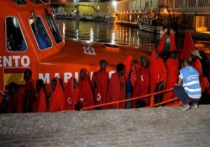 منظمة إنسانية تطلق نداء استغاثة لإنقاذ 75 مهاجرا وسط البحر المتوسط