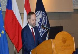 شكرى ووزير خارجية التشيك يشاركان فى فعاليات منتدى الأعمال المصرى التشيكى
