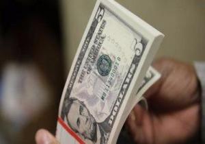تراجع جديد للدولار يهبط بالعملة الأمريكية إلى 15.69 جنيه للشراء ببنك مصر