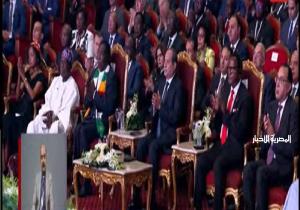 الرئيس السيسي يشاهد فيلمًا تسجيليًا عن المعرض الإفريقي للتجارة البينية