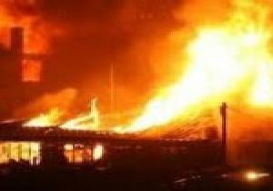 حريق هائل بمصنع كمياويات بالمنطقة الصناعية بأنشاص بالشرقية