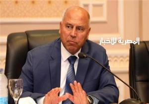 شاهد| مشادة بين وزير النقل و«الإبراشي» بسبب فيديو زحام المترو