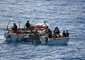  مالك المركب المحتجزة بالسعودية: القنصل المصرى بالمملكة يتابع التحقيقات مع الصيادين السوايسة بعد خرقهم المياه الإقليمية 18-02-2013 - 10:36 