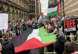 آلاف المتظاهرين يحتشدون بلندن للمطالبة بوقف إطلاق النار ورفع الحصار عن غزة