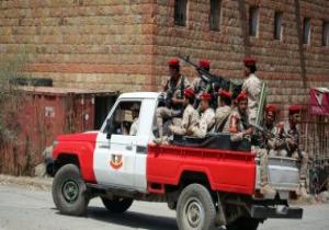 وام: المقاومة اليمنية تدفع بتعزيزات عسكرية استعدادا لمعركة تحرير الحديدة