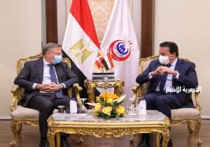 "عبدالغفار" يناقش مع السفير الدنماركي تدريب الأطباء بالمستشفيات المصرية على أحدث بروتوكولات علاج مرض السكري