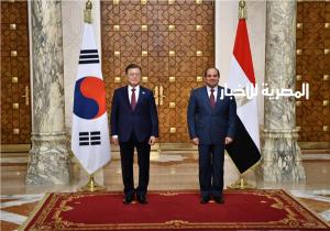 تفاصيل استقبال الرئيس السيسي نظيره الكوري الجنوبي / صور