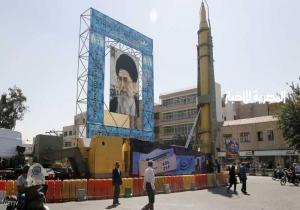نقاط ضعف الملالي.. خطوات أميركية لخنق النظام الإيراني