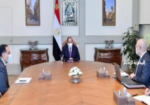 الرئيس السيسي يوجه بتطوير طريق الإسكندرية - مطروح ليصبح 12 حارة