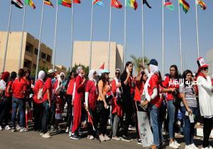 آلاف المصريين يحتشدون من أجل ضربة بداية كأس إفريقيا