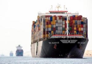 الفريق مهاب مميش: عبور 45 سفينة بحمولة 3.3 مليون طن