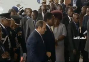 الموقع الرئاسي ينشر فيديو وصول الرئيس السيسي إلى مقر انعقاد قمة الكوميسا الـ ٢٢ بزامبيا|فيديو
