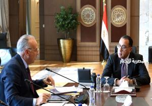 رئيس الوزراء يُتابع مع وزير الري نتائج زيارته لعدد من دول حوض النيل