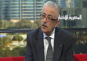 وزير التعليم يعلّق على تصريح "إفساد الطلاب للتابلت"
