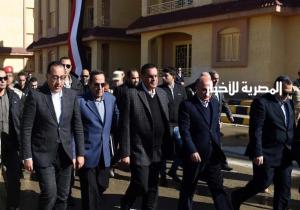 مدبولي و7 وزراء في جولة بشمال سيناء لمتابعة تنفيذ المشروعات التنموية.. صور