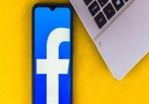 الرقابة الروسية: فيس بوك ستواجه غرامات تصل إلى عُشر إيرادتها فى البلاد