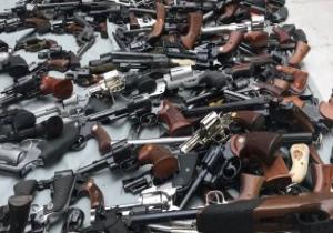 بعد حادث المسجدين.. شرطة نيوزيلندا تعلن نجاح أول عملية لإعادة شراء الأسلحة
