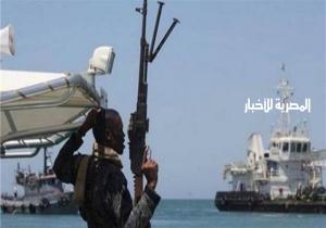 قراصنة يستولون على سفينة حاويات في خليج غينيا الإستوائية ويختطفون 6 من طاقمها