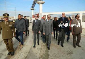 محافظ كفر الشيخ يتفقد موقف القاهرة الجديد بكفرالشيخ تمهيدًا لافتتاحه الأسبوع المقبل