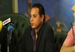 اشباكات بالأيدى بين جمال عبد الرحيم ومحمد خراجة خلال اجتماع مجلس الصحفيين