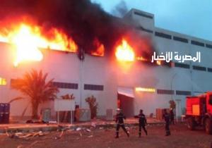 حريق هائل في مصنع زيوت بالمنطقة الصناعية الأولى بمدينة 6 أكتوبر في مصر
