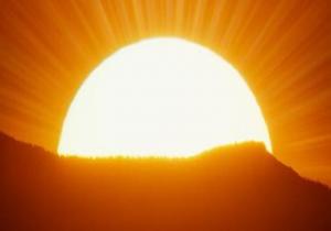 نصائح من الأرصاد للمواطنين لتجنب ضربات الشمس والإجهاد الحرارى فى فصل الصيف