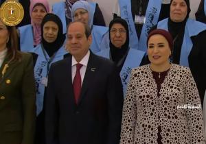 الرئيس السيسي يصل مقر احتفالية تكريم المرأة المصرية والأم المثالية 2024