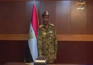 " البرهان" يؤدى يمين تولى رئاسة المجلس العسكرى الانتقالى بالسودان