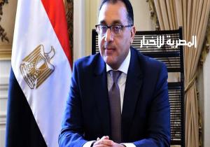 رئيس الوزراء يتابع جهود توطين صناعة "التابلت" في مصر
