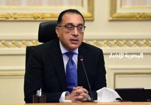 مدبولي يُوجه السفارة المصرية بتونس بوضع آلية فورية لضمان سهولة استخراج التأشيرات لرجال الأعمال التونسيين