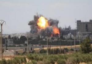 ناشطون: مقتل العشرات في غارات جوية على بلدة القورية شرقي سوريا