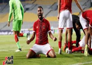 عدلى القيعى لـ" حسام عاشور": "نقل دم روح الأهلى" إلى اللاعبين الصاعدين