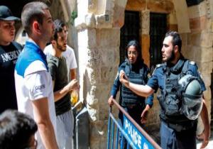 طعن شرطيين إسرائيليين فى القدس وإصابة المنفذ