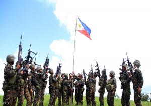 الفلبين ترفع علمها في مراوي وسط معارك مع داعش