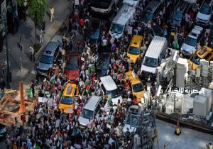 متظاهرون مؤيدون لفلسطين يغلقون طريق القنصلية الإسرائيلية في نيويورك