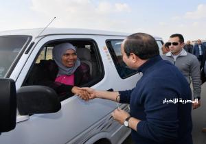 الرئيس عبد الفتاح السيسي يتجول في العاصمة الإدارية