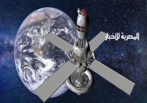 تفاصيل إطلاق قمر صناعي جديد يقلب موازين الإنترنت في مصر