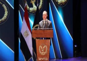 وزير الداخلية: رجال الشرطة المصابون مصرون على العودة لأداء واجبهم