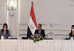 رئيس الوزراء: مصر تستحق أن تصل نسبة النمو الاقتصادى بها إلى 7% و10%