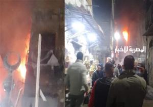 حريق هائل يلتهم عقارا من 4 طوابق بالإسكندرية.. وإنقاذ السكان بأعجوبة من النيران | صور