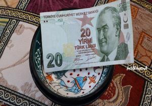 تركيا.. البنك المركزي يرفع الفائدة لدعم الليرة