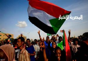 توقيع الاتفاق السياسى بين العسكرى السودانى وقوى التغيير بعد قليل