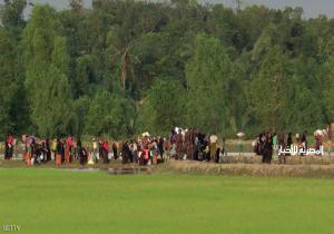 الروهينغا يفرون لبنغلادش من "جحيم ميانمار"
