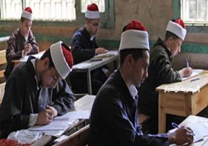46 ألفًا و648 طالبًا بالقسم العلمي و143 بالبعوث الإسلامية يؤدون أول امتحانات الثانوية الأزهرية غدًا