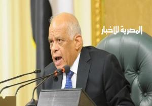 "عودة الإعلام وتغيير 10 حقائب".. عرض التعديل الوزاري على البرلمان
