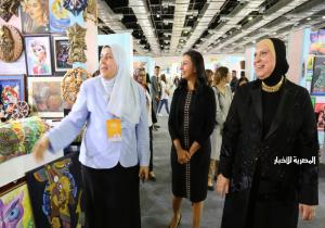 مايا مرسي تزور معرض تراثنا للحرف اليدوية وتتفقد جناح القومي للمرأة