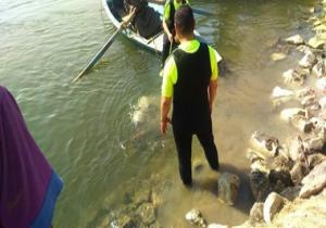 قوات الإنقاذ النهرى تنتشل جثة غريق بنهر النيل فى المنوفية