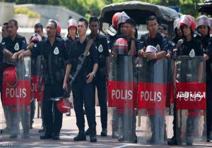 الشرطة الماليزية "تكافح" خطر داعش