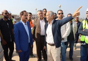 رئيس مياه أسيوط في زيارة مفاجئة لمجمع محطات صرف عرب المدابغ للوقوف على المستجدات