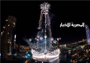 احتفال مبهر بالعام الجديد من برج خليفة في دبي.. فيديو